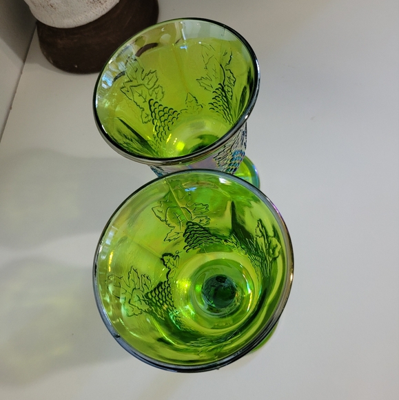 Vintage Indiana Carnival Green Goblets, set of 2 - Picture 4 of 5
